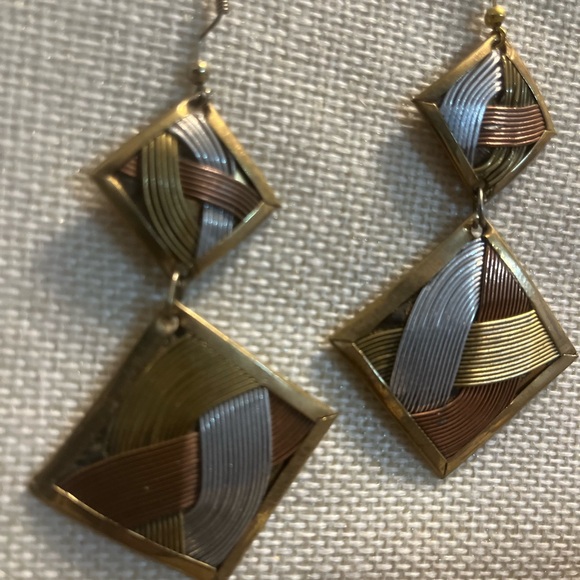 Handcrafted Solid Antique Detailed Copper Dangle Earrings from Chile - Picture 3 of 5